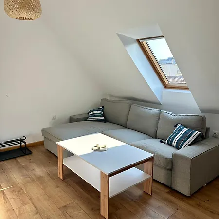 гнездото L The Nest Lejlighed Burgas City