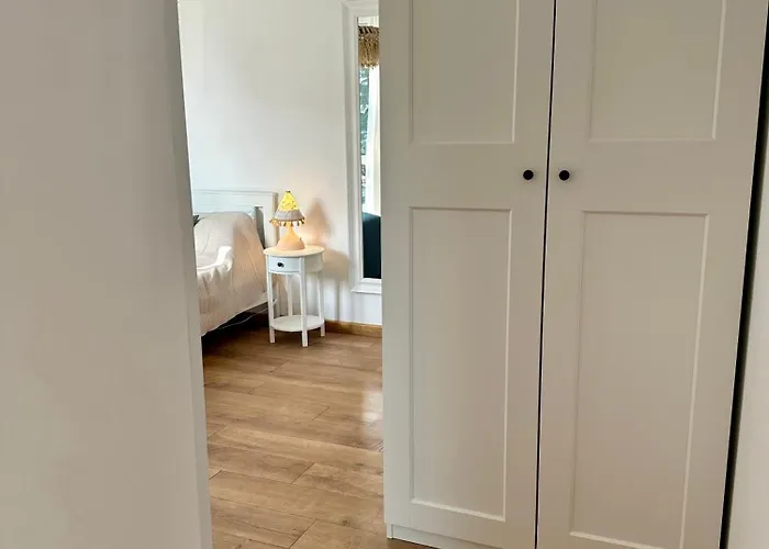 Апартамент гнездото L The Nest Бургас