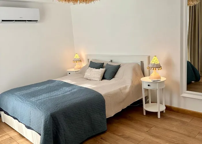 гнездото L The Nest *